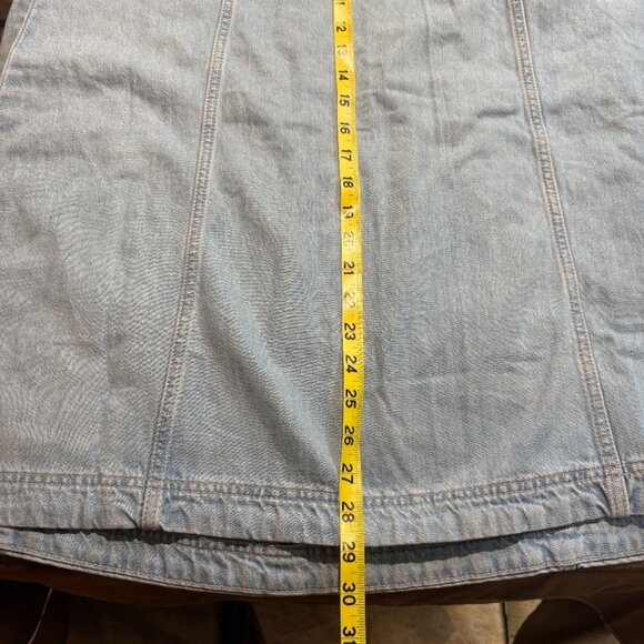 Old Navy Mid-Rise Jean Midi Skirt NWT Light Wash Size 12 (SKU: 35W) - Picture 7 of 7